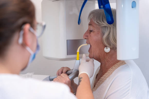 Best Pediatric Emergency Dentist in Lake Sherwood, CA